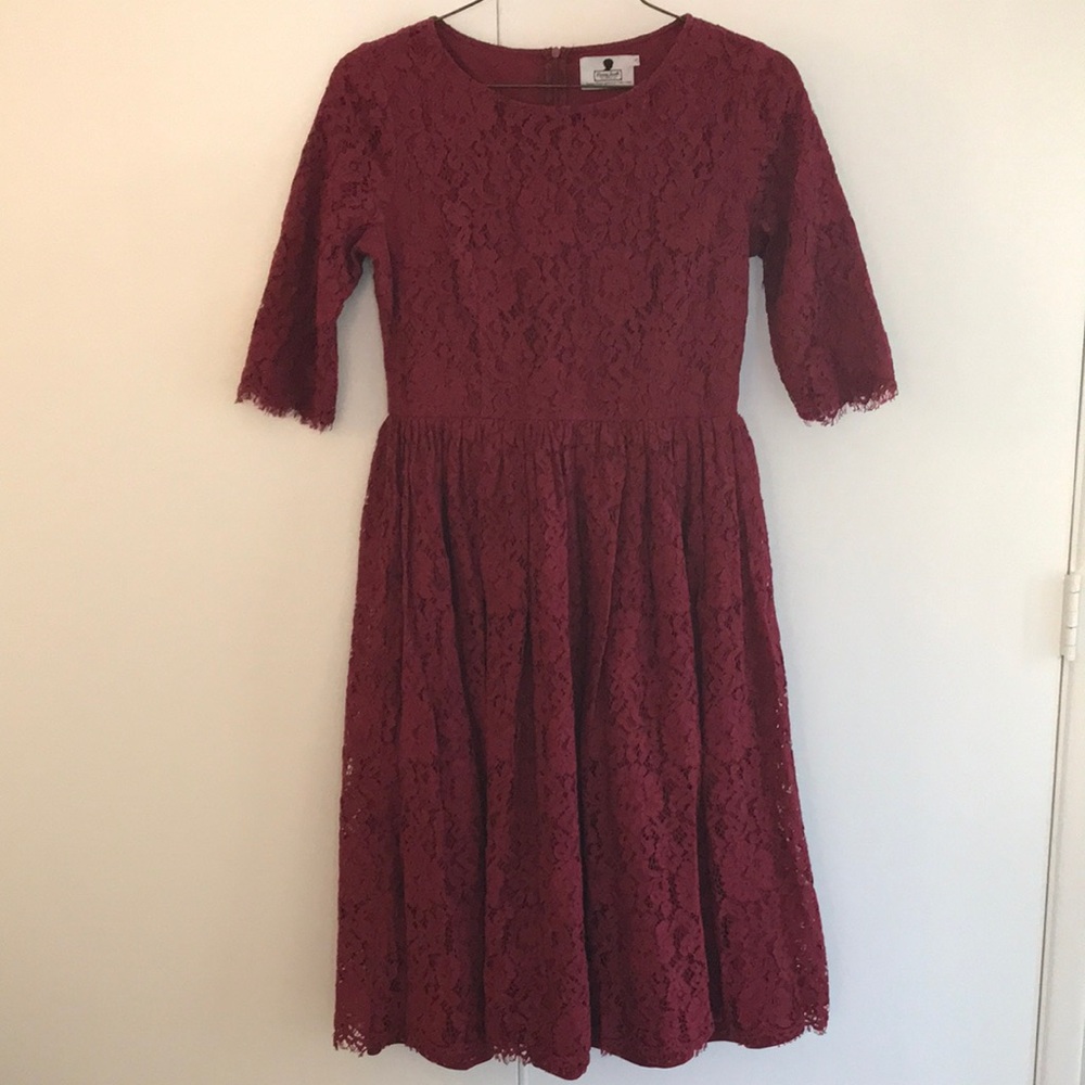 Dainty Jewells Clothier Burgundy Lace Dress
